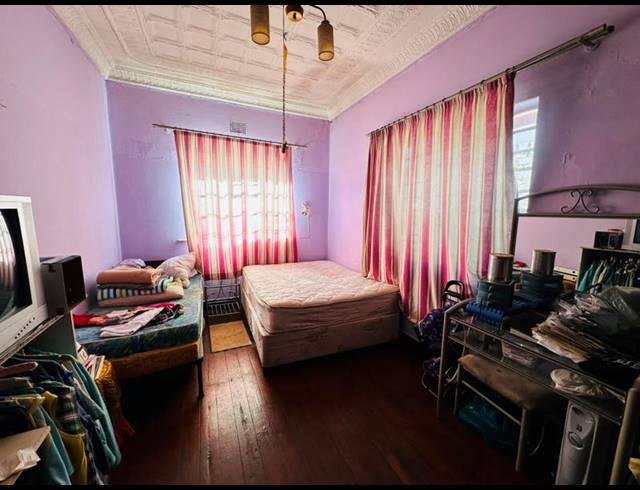 3 BEDROOM HOUSE FOR SALE IN YEOVILLE
